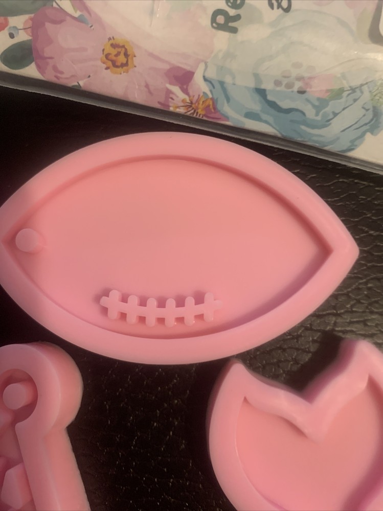 4 PC. Pink Resin Casting Molds NEW