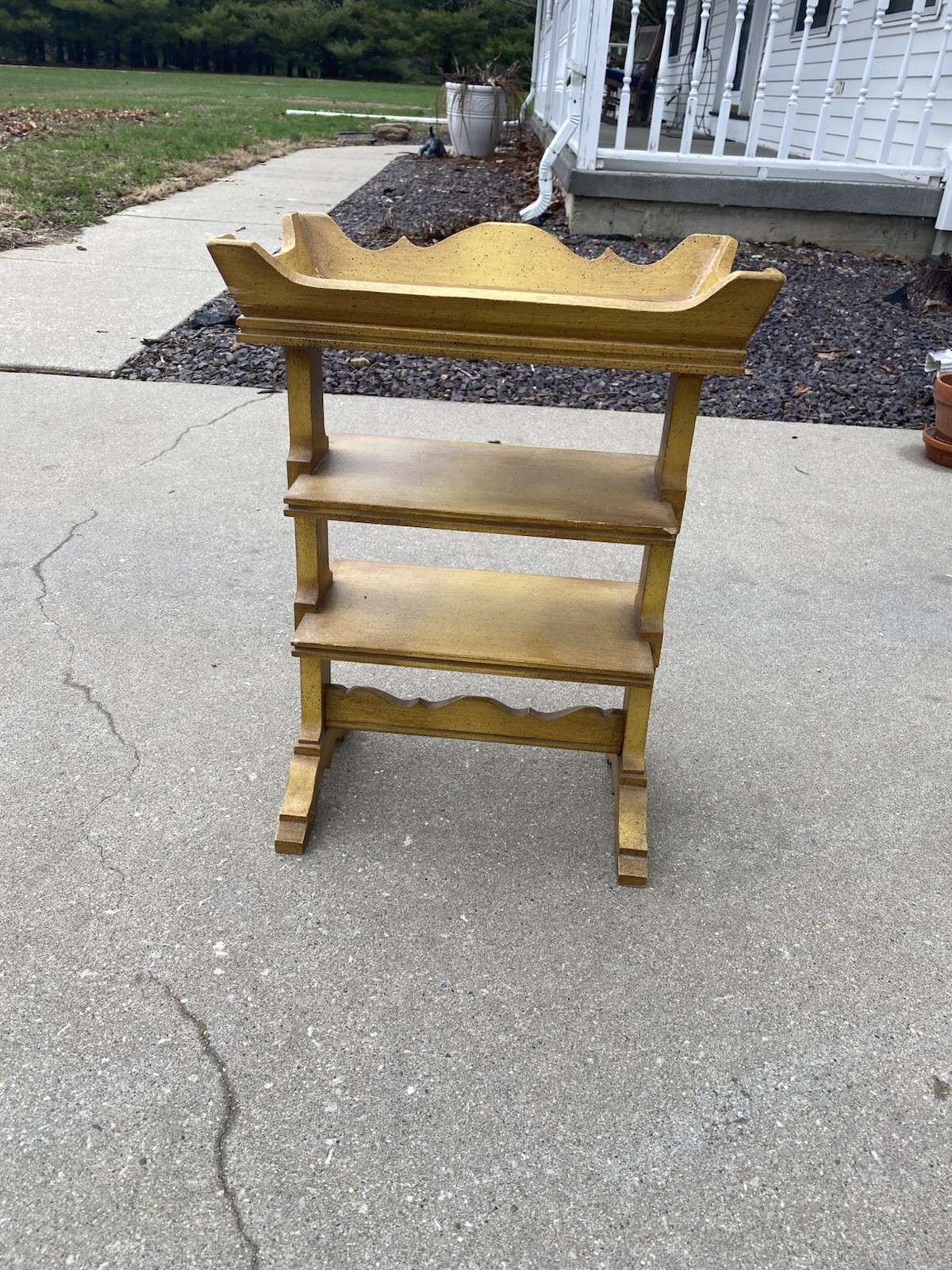 Tell City Chair Company Solid Hard Rock Maple Antique Yellow 3 Tier Side Table