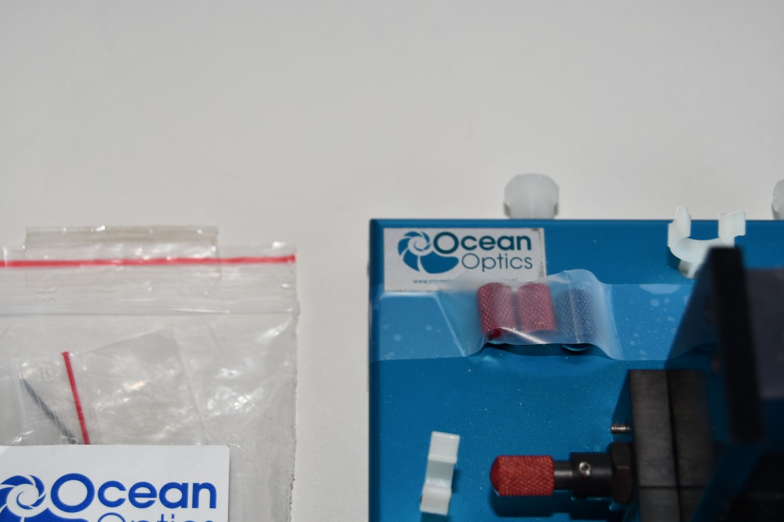 ^ Ocean Optics 4 Way CUV Cuvette Holder UV/VIS #X6689
