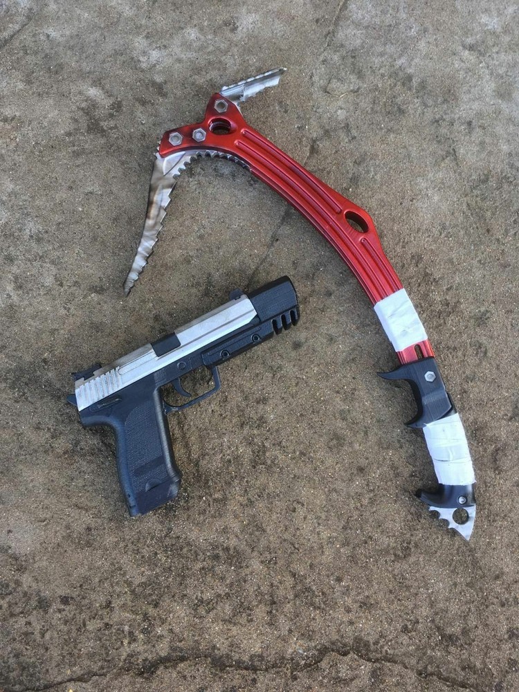 Tomb Raider Inspired Ice Axe Replica - Kit