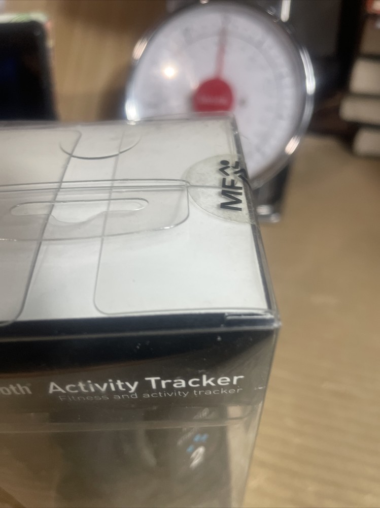 New Modern Fitness Bluetooth Activity Tracker - Black NIB