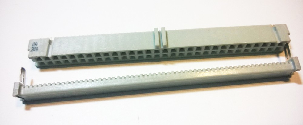 1 x 3M 3473-H600 Wiremount Socket Preassembled 2.54mm 60 Position IDC Socket NEW