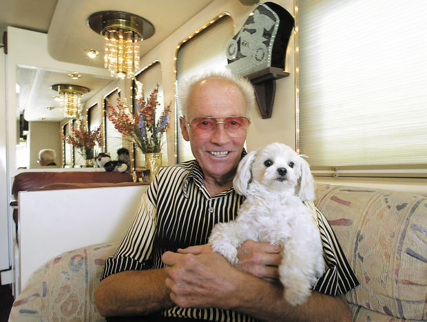 2007 EVEL KNIEVEL ORIGINAL FUNERAL PROGRAM IN BUTTE, MT-MADE BY THE KNIEVEL FAM