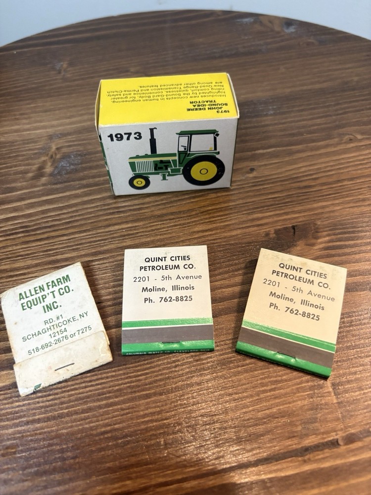 John Deere Matchbook Set