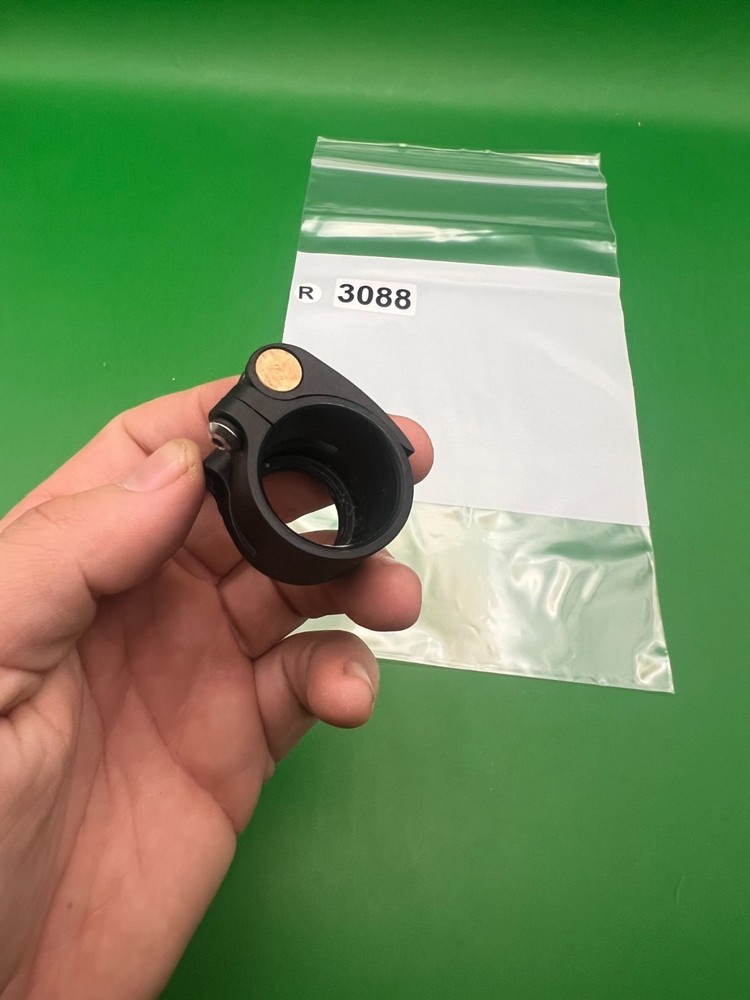 Dye Low Rise Feedneck