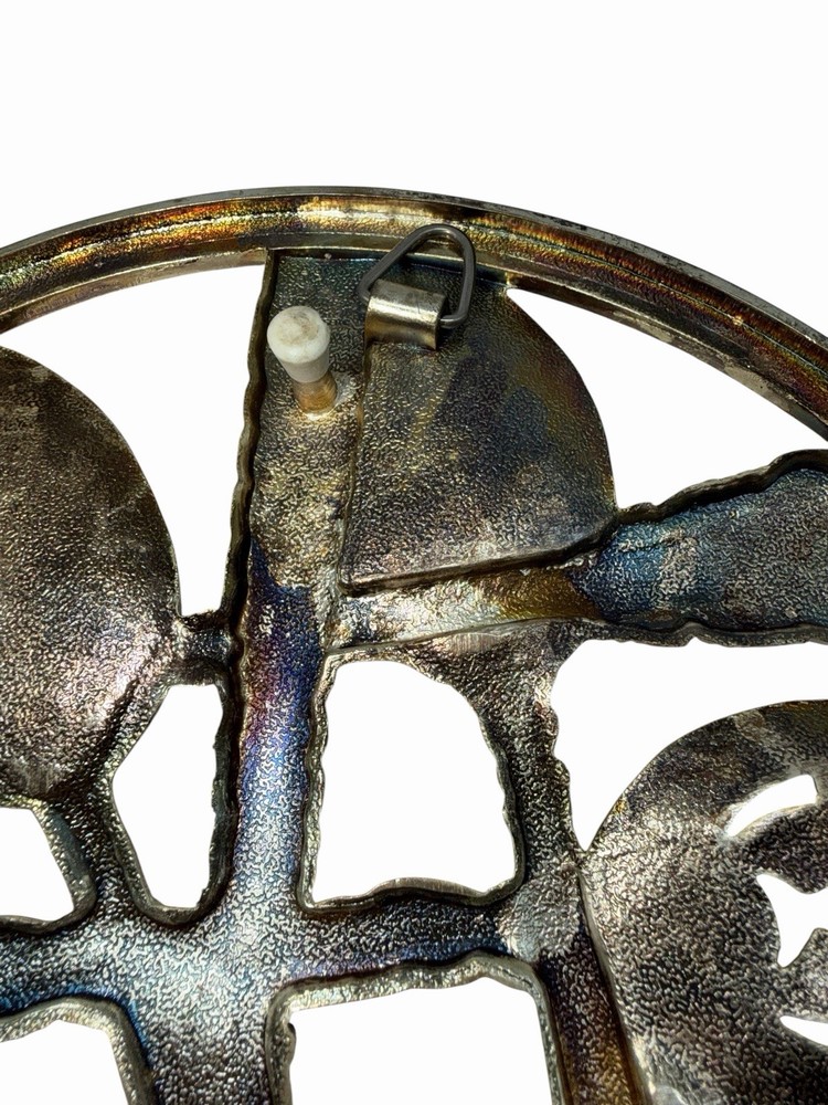 Vintage Wall Hanging Silver Art Co. Silver Plated Flatware Hot Plate Trivet 9”