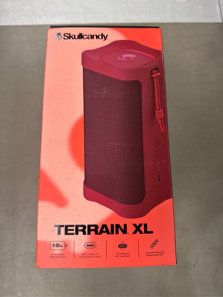 Skull Candy Terrain XL Wireless Bluetooth Speaker - Black - Red