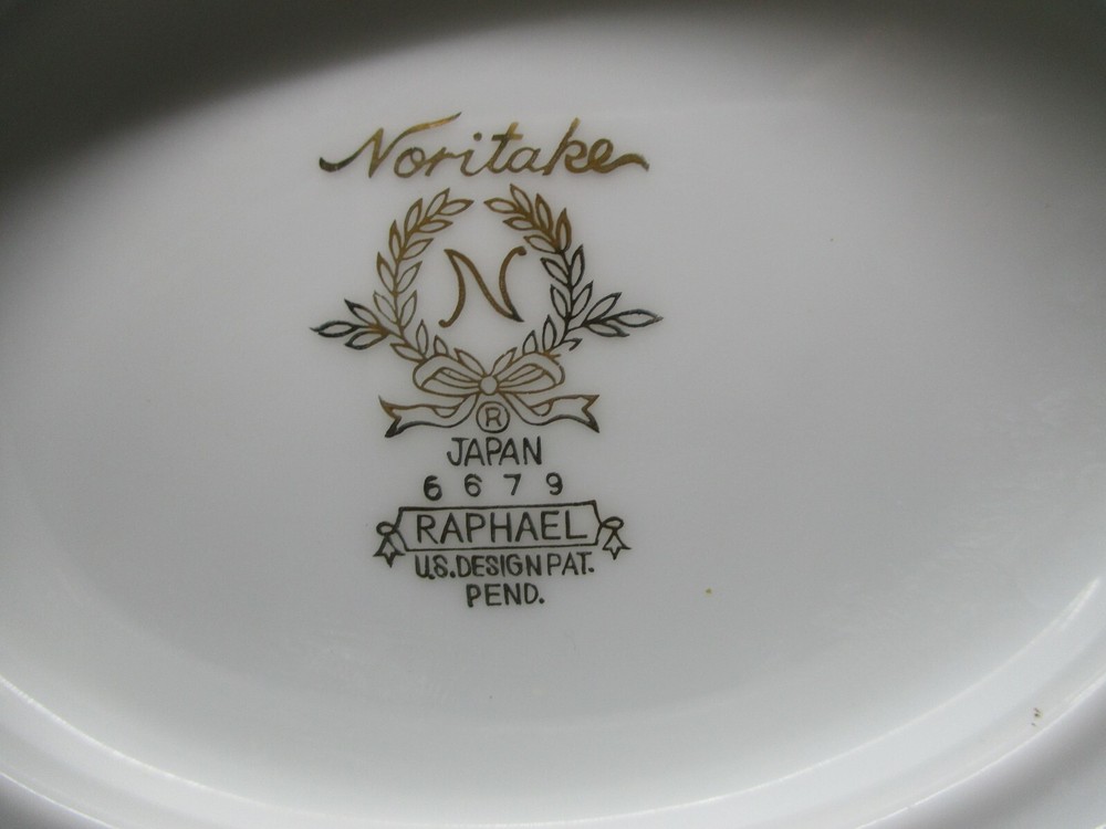 NORITAKE RAPHAEL GRAVY BOAT - 0302K