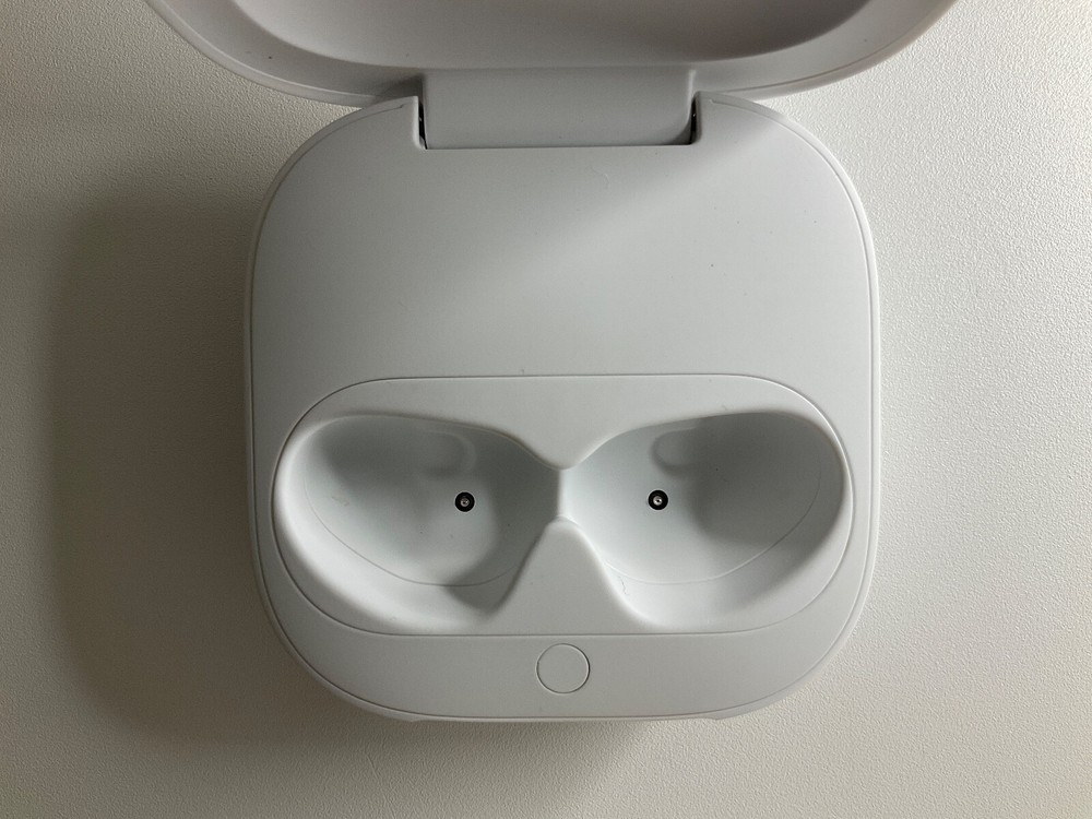 Original Beats Fit Pro Replacement Charging Case