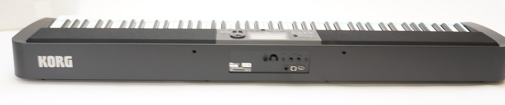 Korg XE20SP Digital Ensemble Piano