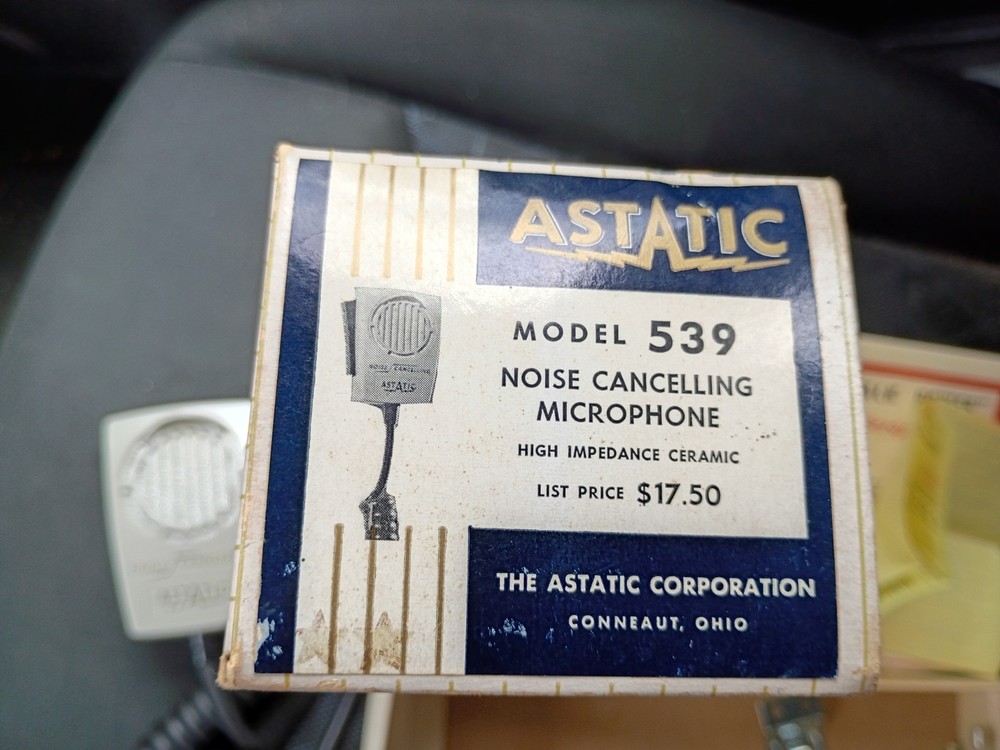 ASTATIC Model 539 CB Ham Radio Microphone Untested Box