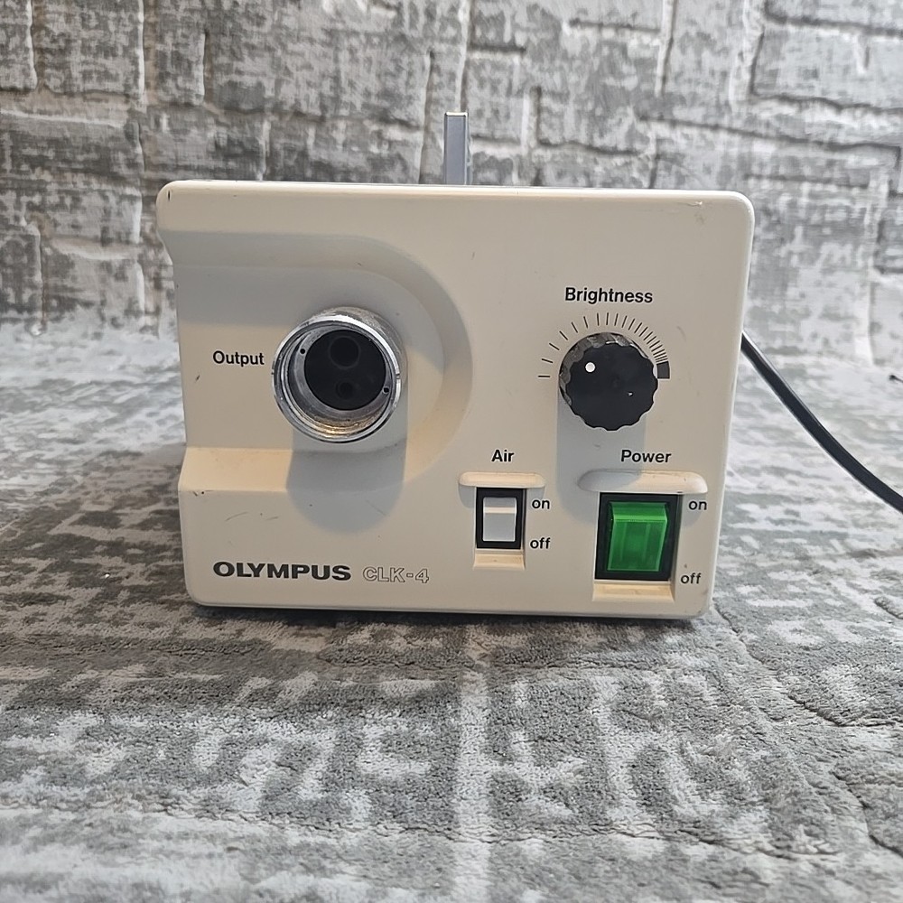 Olympus Optical - CLK-4 Halogen Light Source