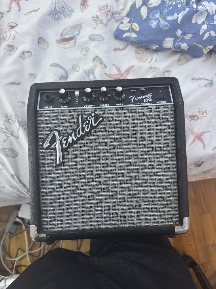 Fender Frontman 10G Solid State Combo Amplifier 10W Practice Electric Guitar