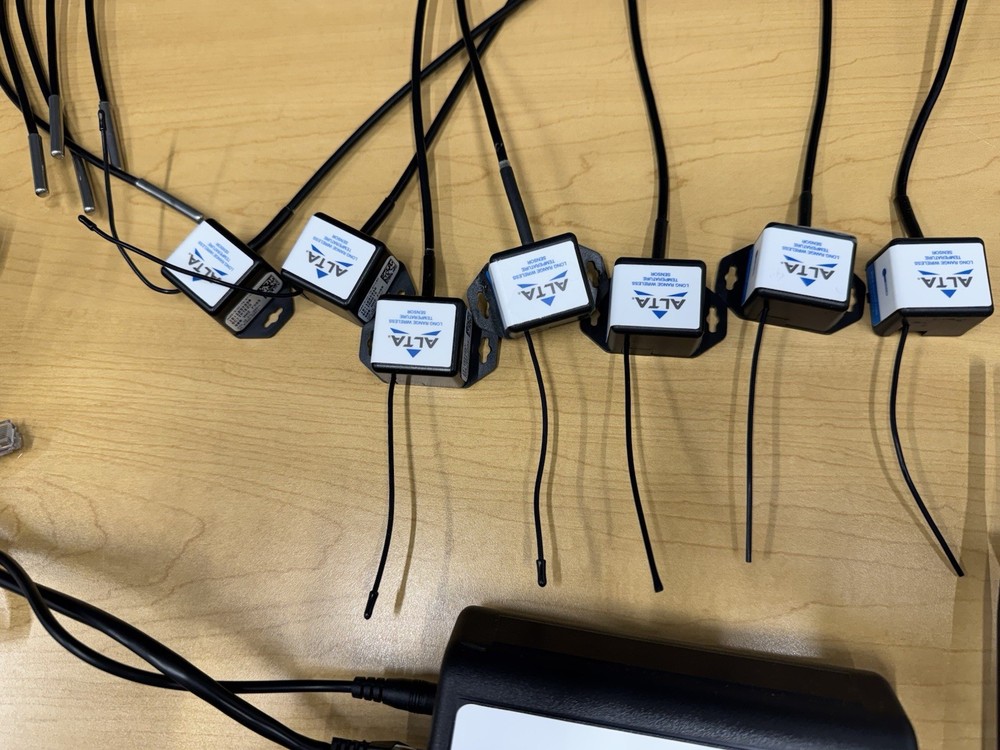 ALTA Wireless Sensor Lot - Gateway, Temp, Vac, & Low Temp (Tested)
