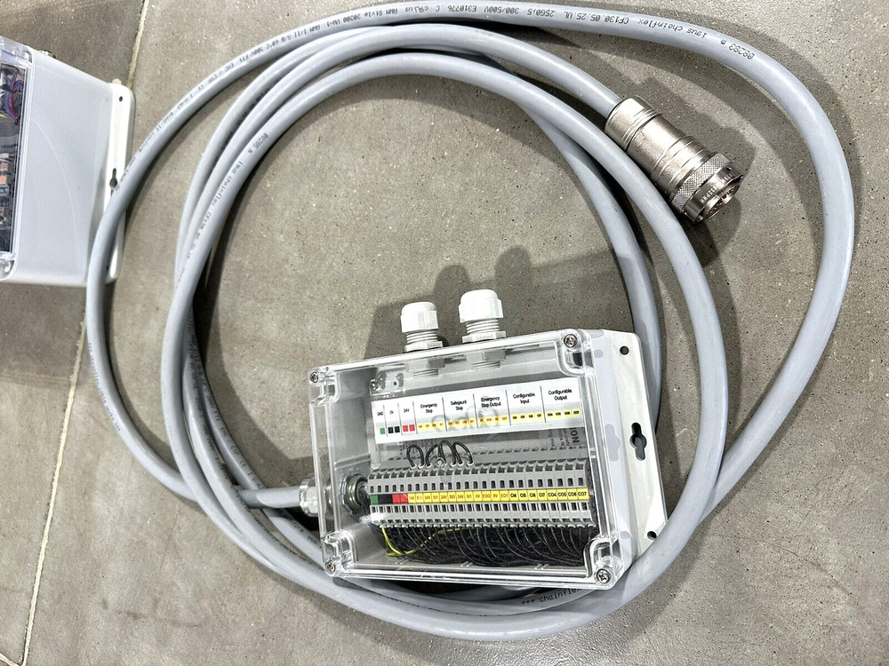 Ready Robotics PLC Breakout Expansion Module Universal Robots Fanuc ABB etc.