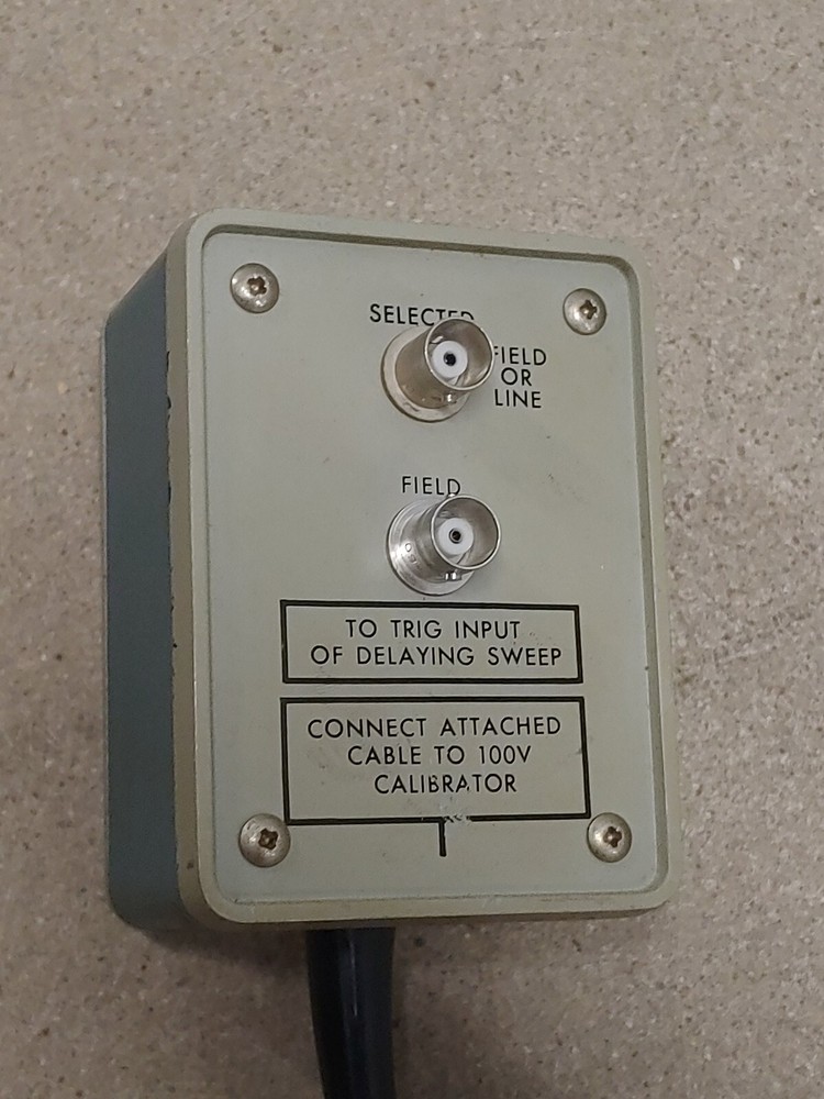 Tektronix Tv Sync Separator 015-0062-00. P4