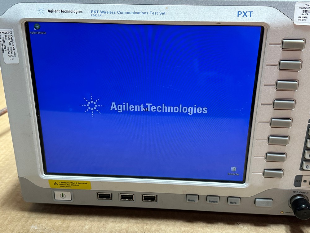 Agilent Technologies E6621A PXT Wireless Communications Test Set