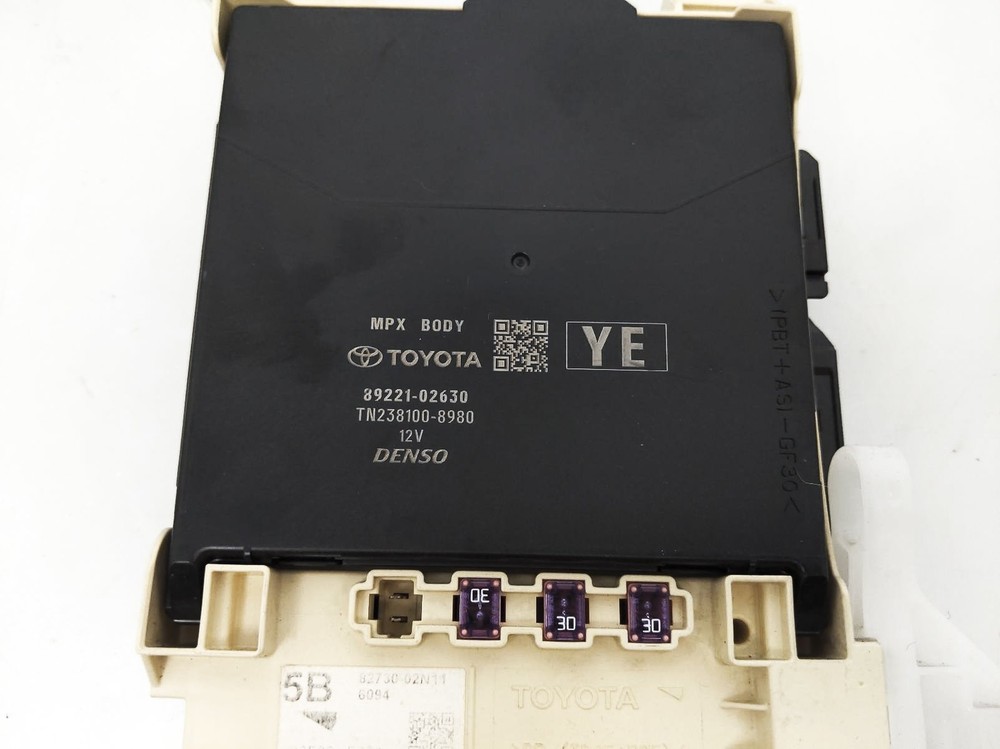 2021-2022 Toyota Corolla Sedan Multi Plex Network Computer Module Unit
