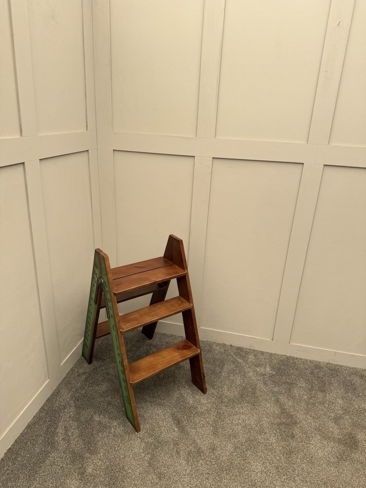 Vintage Style Pine Step Ladder Folding Kitchen Steps