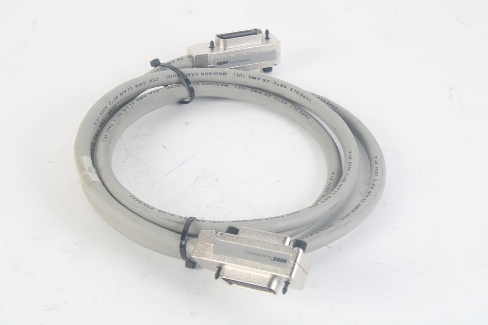 Berg Electronics 81190-020 Interface Cable 2 Meter Type CL2