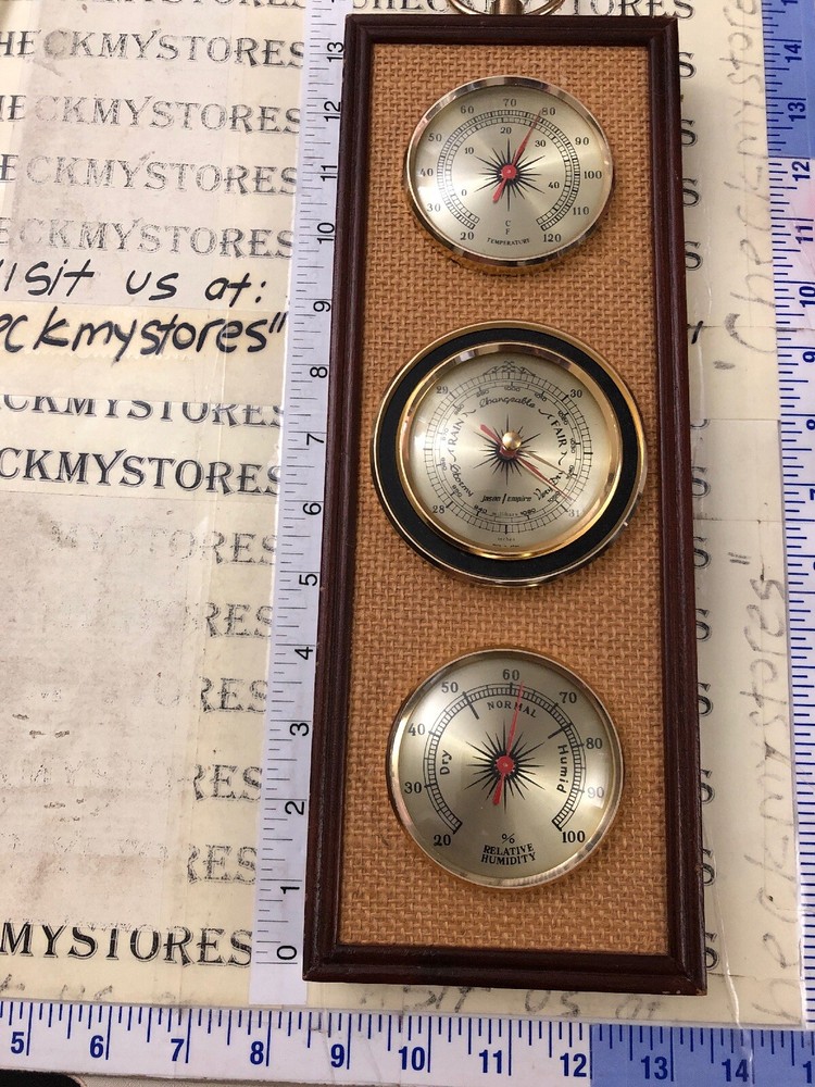 VINTAGE Whitehall WEATHER STATION ~ TEMP, HUMIDITY & BAROMETER MADE IN JAPAN ,.