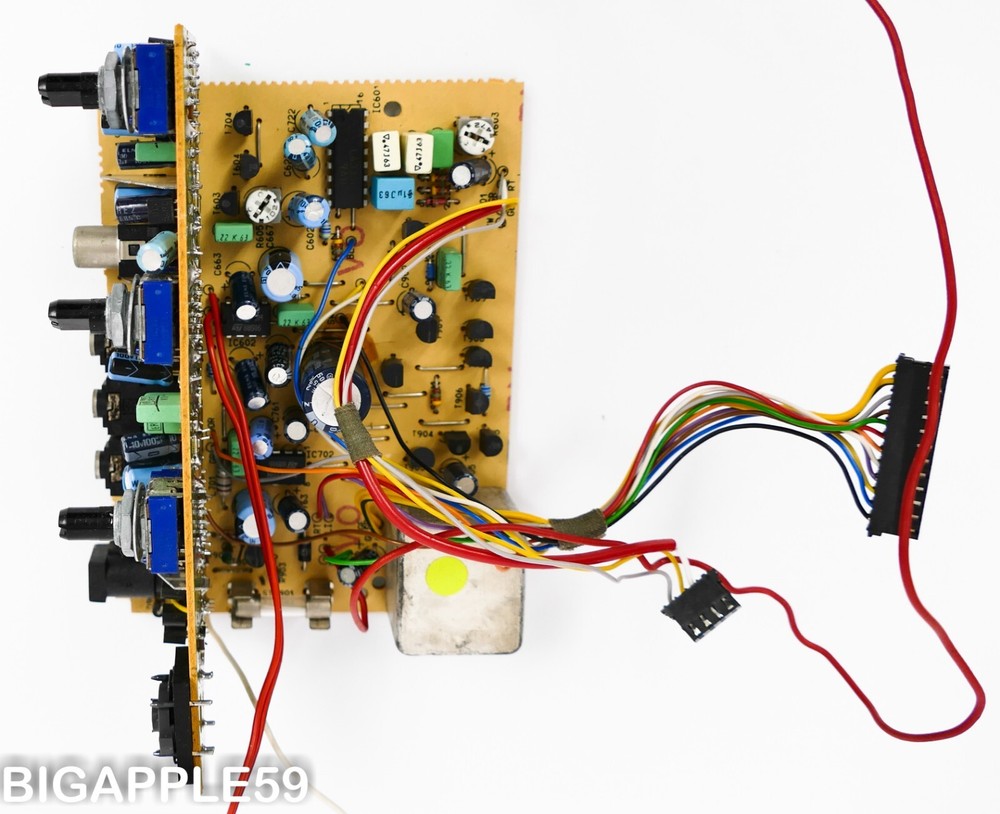 Left Side Controls For Grundig Satellit 500 Shortwave AM FM Radio Receiver
