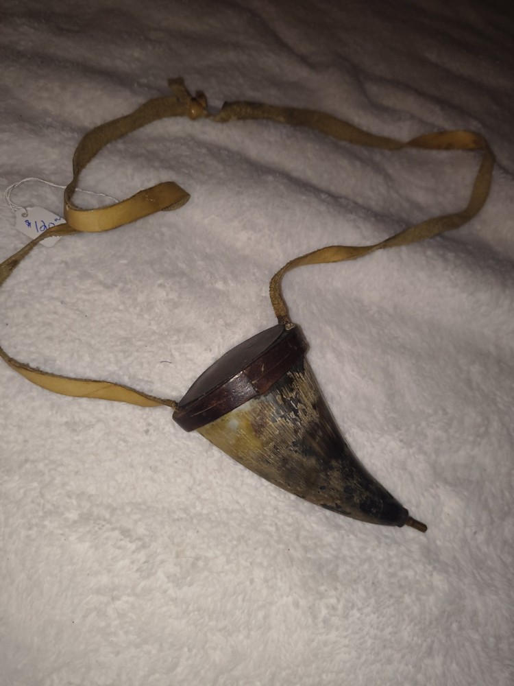 Vintage Powder Horn with Strap for Muzzleloader Hunting