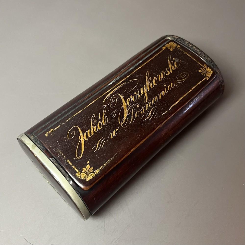 Mid 19th Century Wooden Snuff Box