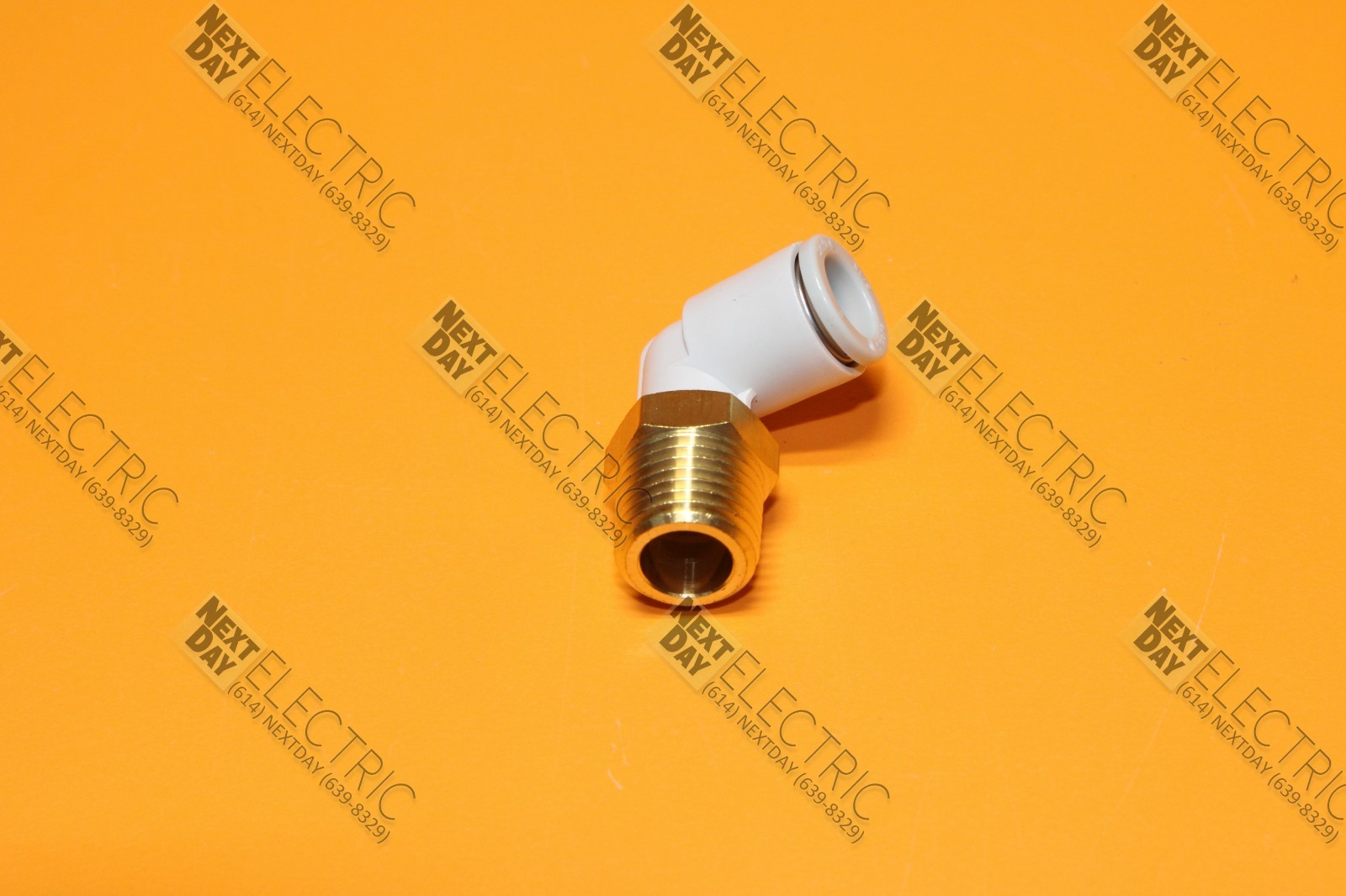 SMC, KQ2L08-02A, Quick Connect Push Fitting Adapter 5/16" 8mm