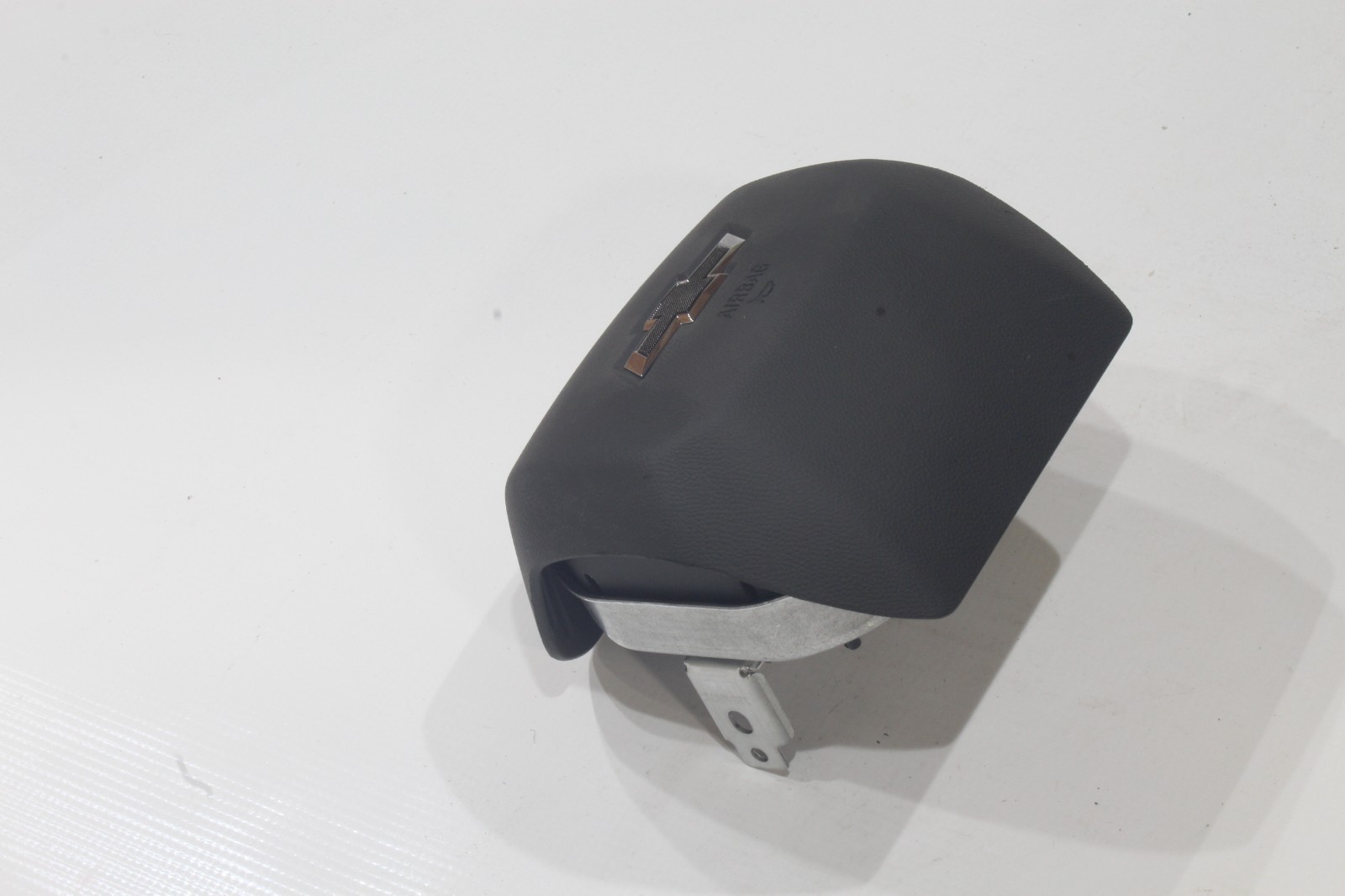 2023 CHEVY COLORADO DRIVER WHEEL AIRBAG ( BLACK EMBLEM ) AIR BAG