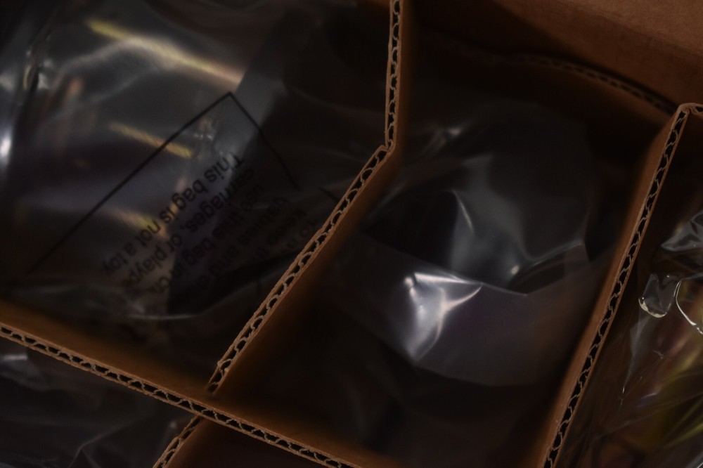 Amazon Basics Exterior Door Knobs w Lock & Deadbolt Round Matte Black Finish