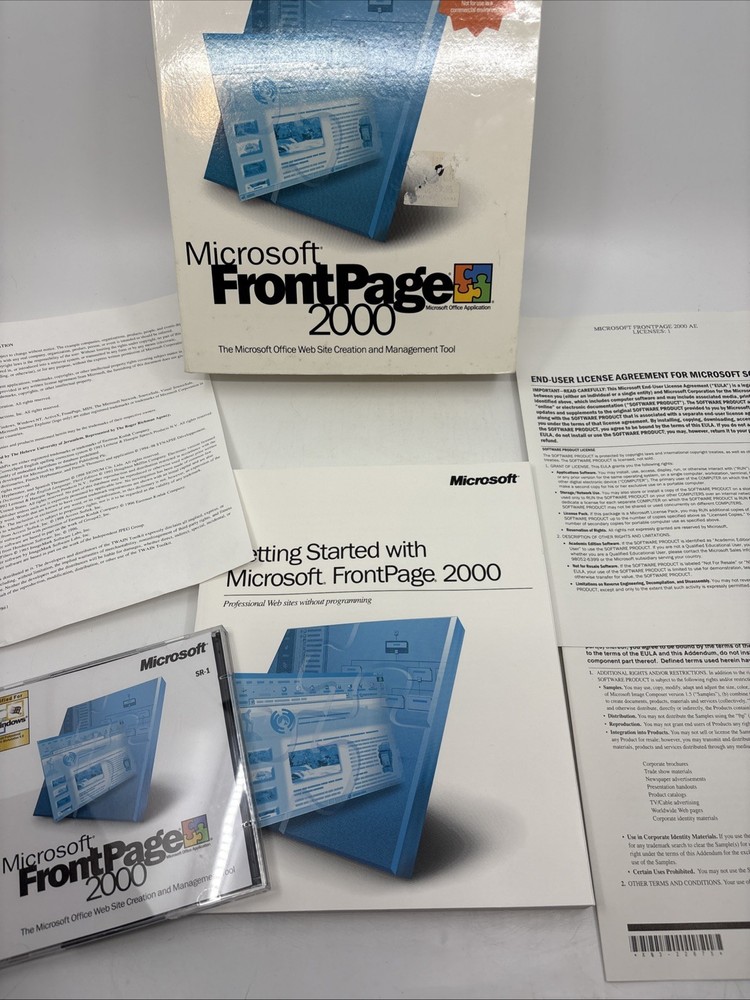 Microsoft FrontPage 2000 PC Windows Key- CIB- Complete In Box