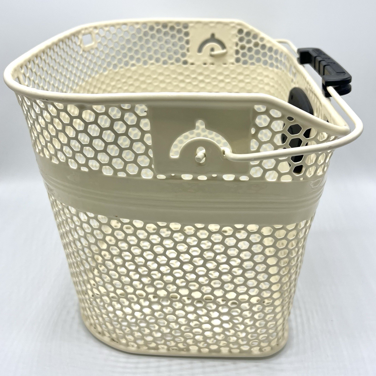 Electra Bike Bicycle Metal Basket Cream Pale Yellow No Mount or Hardware
