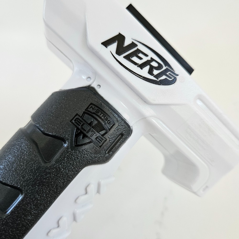 Nerf N-Strike White Elite Retaliator Pump Handle Grip Foregrip Accessory Part