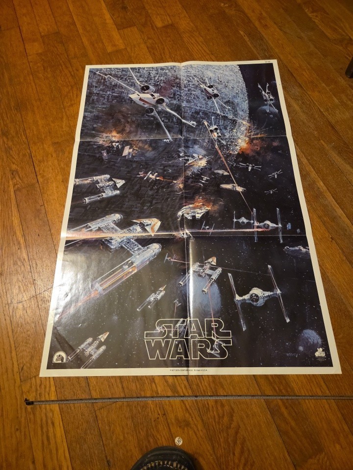 Original Vtg 1977 Star Wars Movie Poster 20th Century Fox. Folded Poster