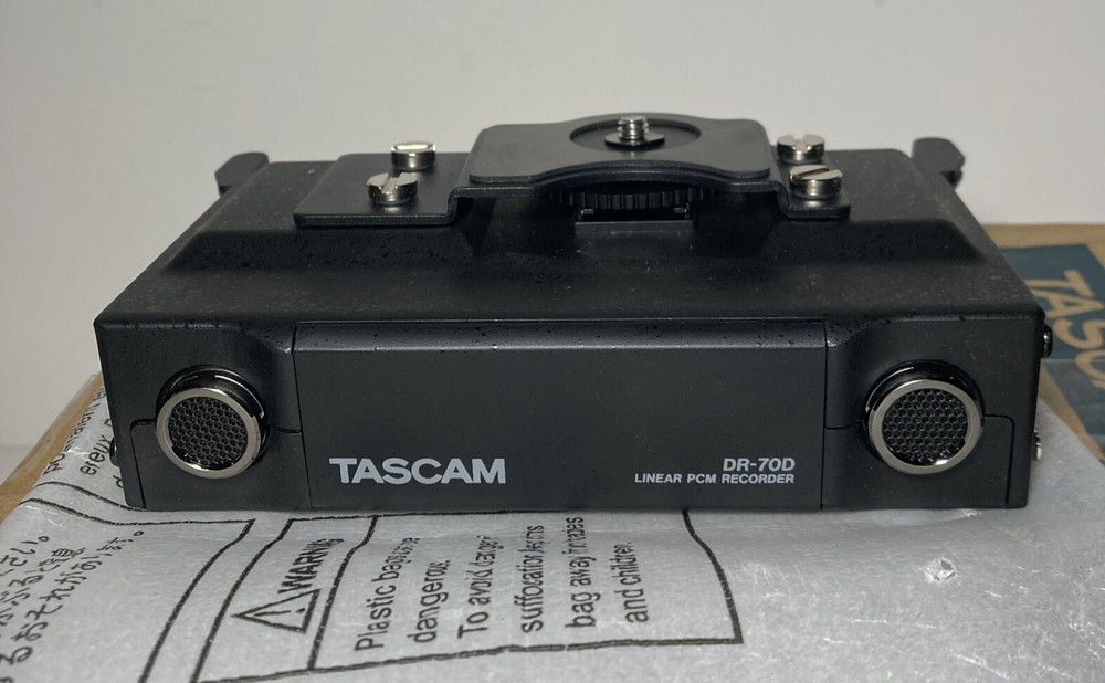 Tascam DR-70D linear PCM Recorder for DSLR Camera Systems
