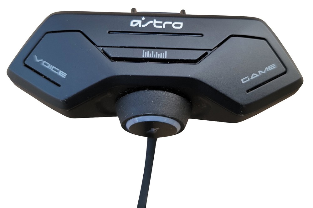 ASTRO Mixamp M80 for Xbox One Controller for A40 Headset (BROKEN READ LISTING)