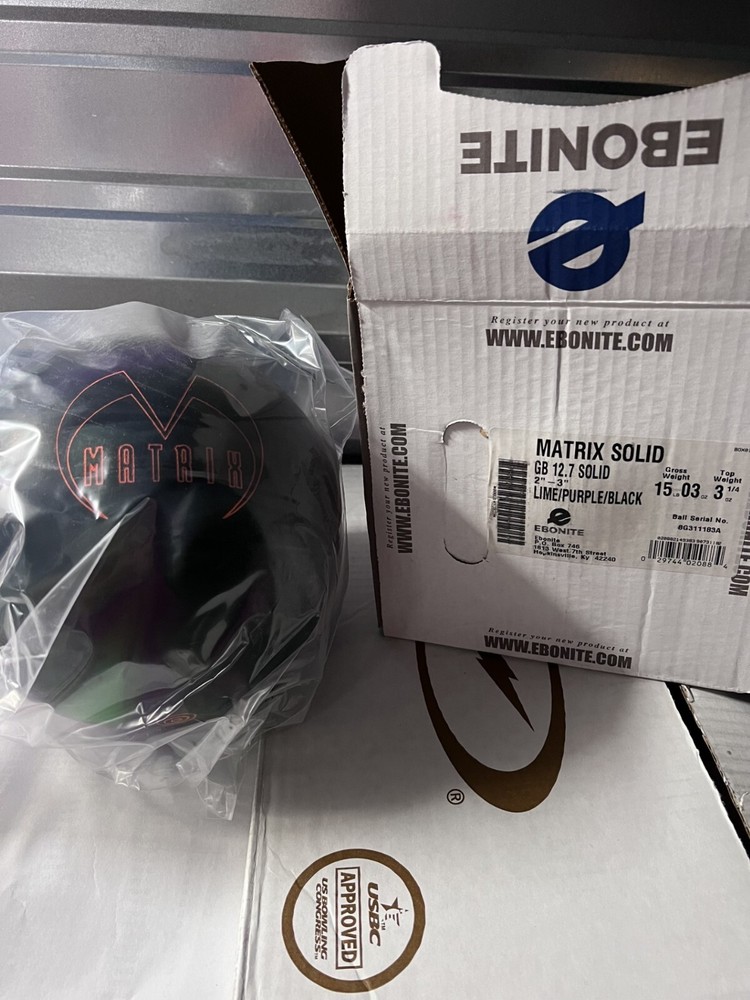 NEW - NIB 15lb Ebonite "MATRIX SOLID" UNDRILLED - NIB