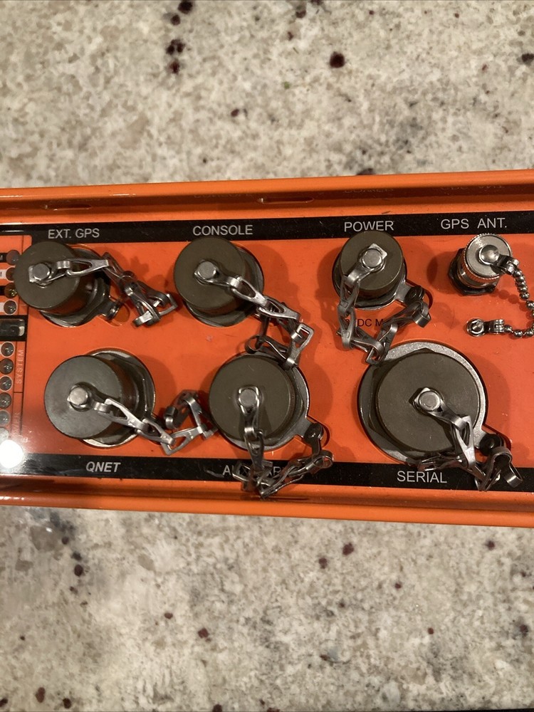 QUANTERRA Q330 digitizer