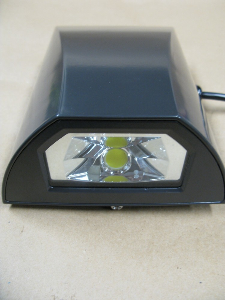 RAB 26WATT FULL CUTOFF slim26 cool led wallpack bronze.