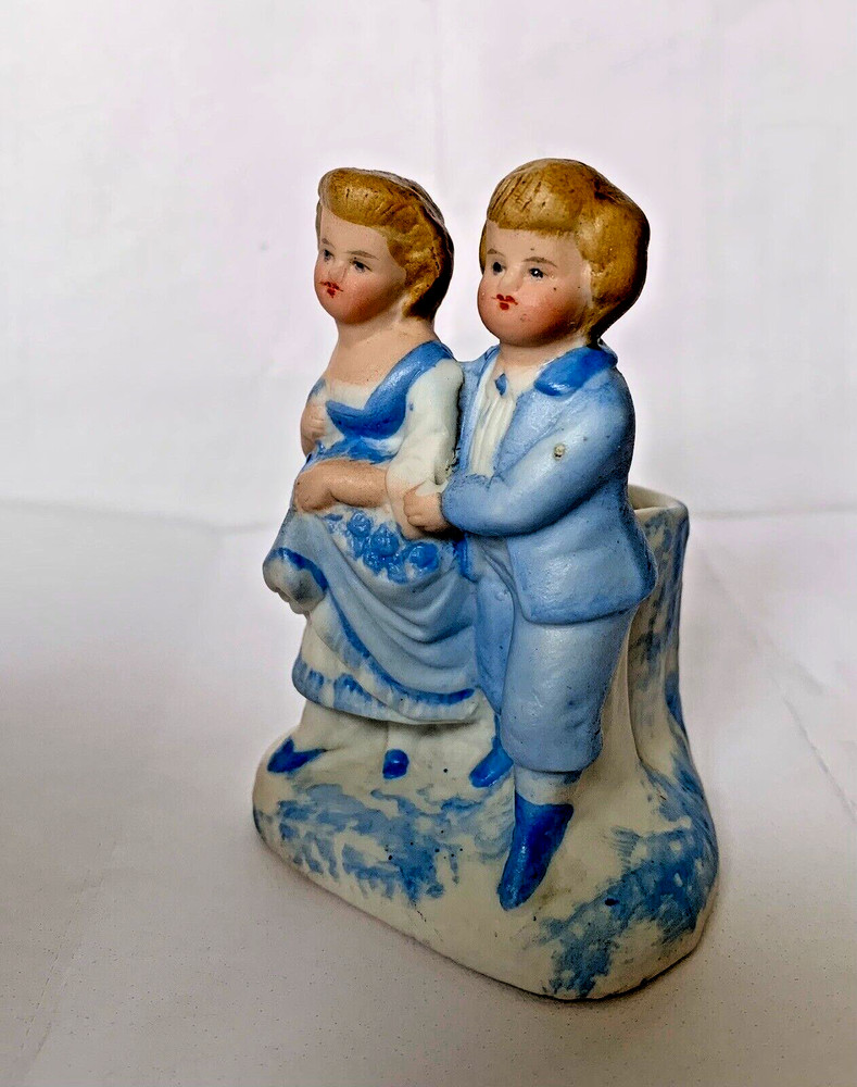 Bisque Toothpick Holder Colonial Couple Tree Stump Unbranded Personal Note