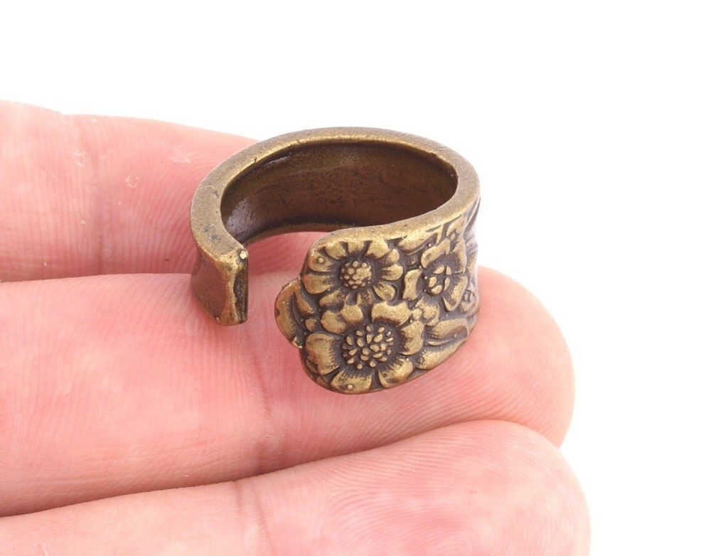 Spoon Ring Flower Patterned Adjustable Ring Antique Bronze Plated Brass 8Us 2543