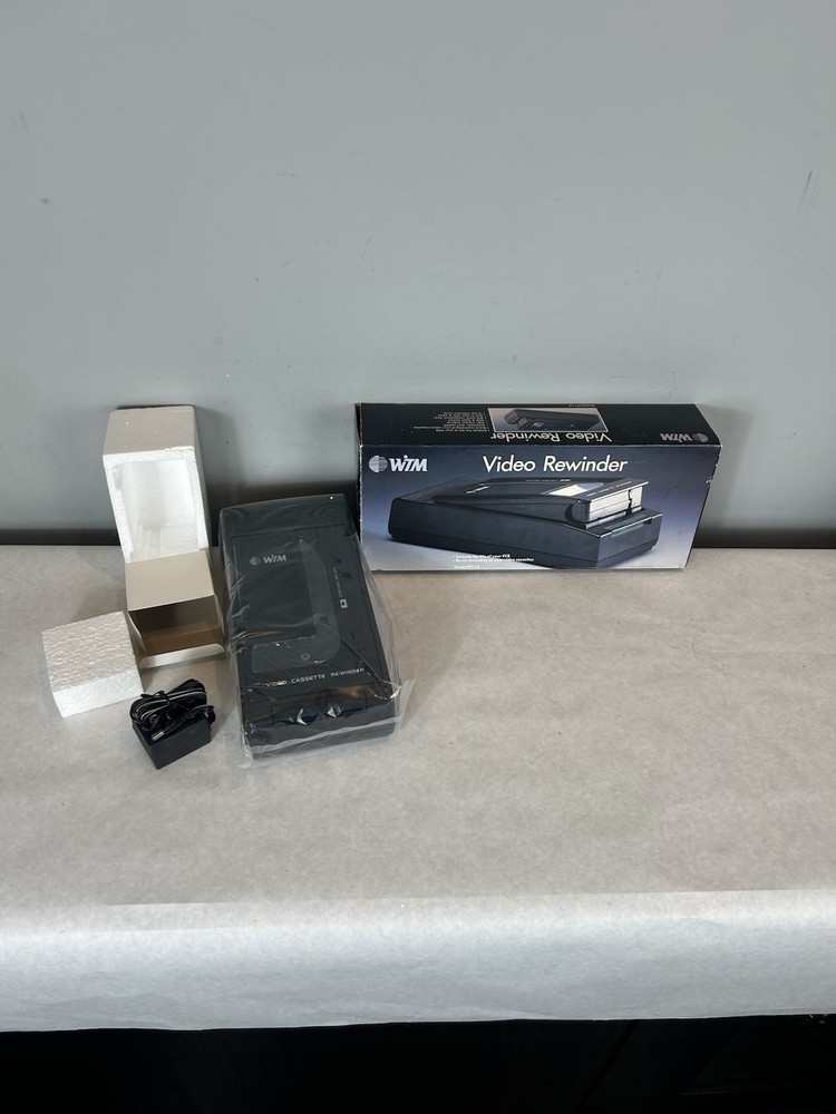 WTM VHS Video Rewinder with AUTO STOP & EJECT Model 911A AC Powered New Box
