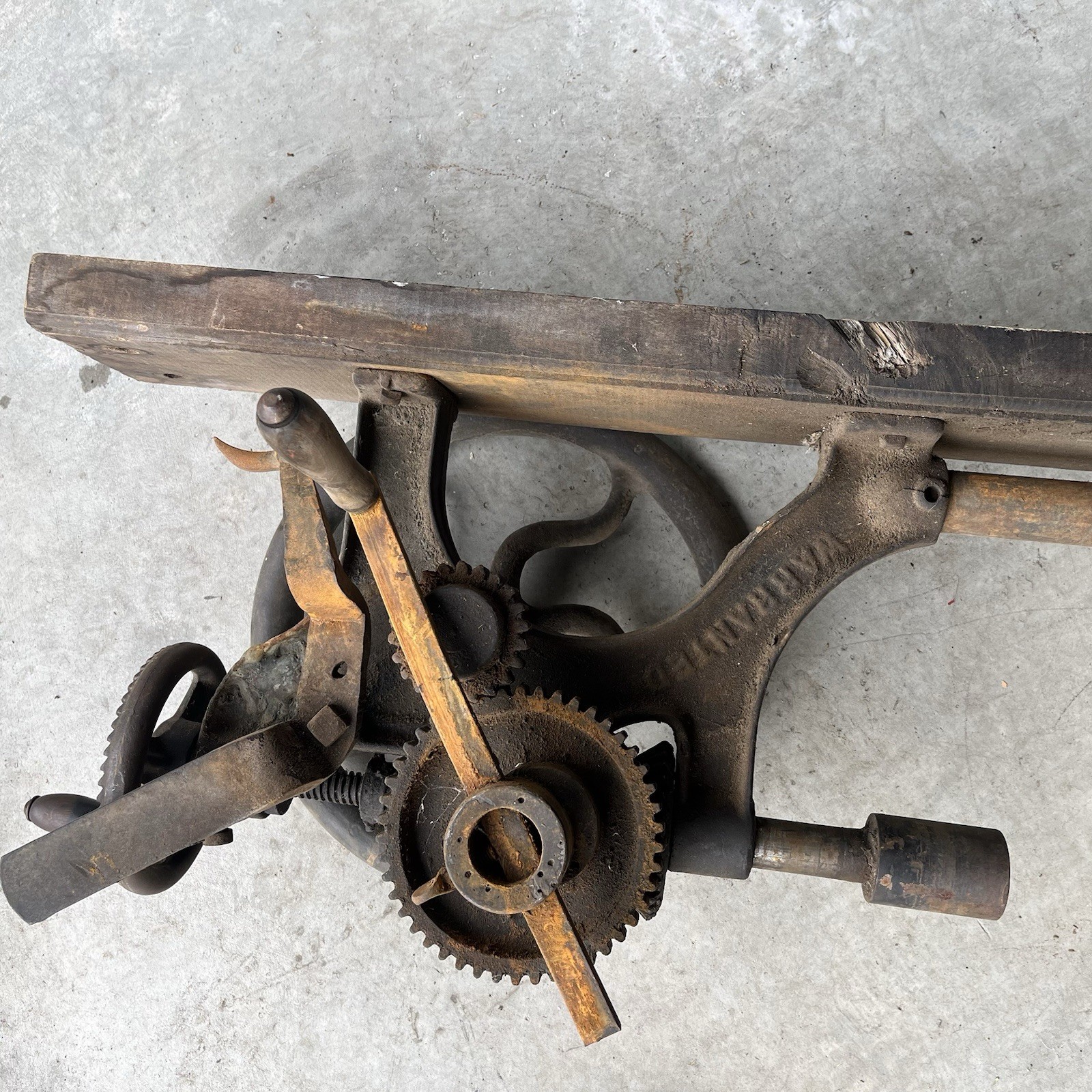 Vintage Champion Blower & Forge Co. Hand-Crank Drill Press Lancaster NOT SEIZED