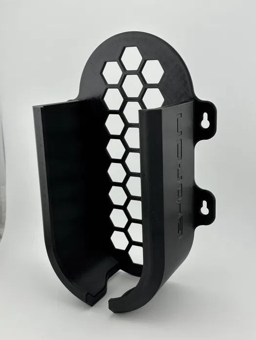 Audi E-tron wall mount