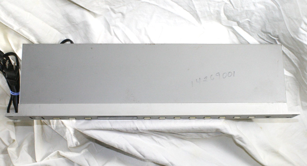 Akai ME30P II Midi Patch bay - Studio Rack Mount - Nice