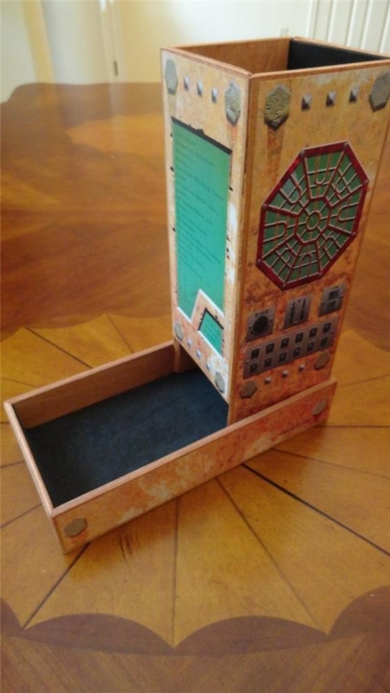 VixenTor Deluxe Foldable Folding Dice Tower RUSTY TOWER