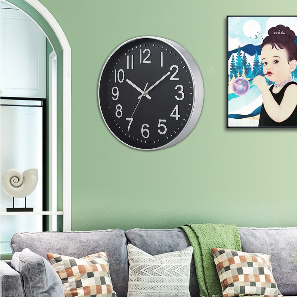 30cm Clock Compact Size Design Easy To Read Numerals Modern Style Clock