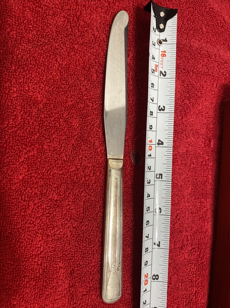 1939 Embassy International Silver Pattern Bouquet Silverplate Flatware Set 24 Pc