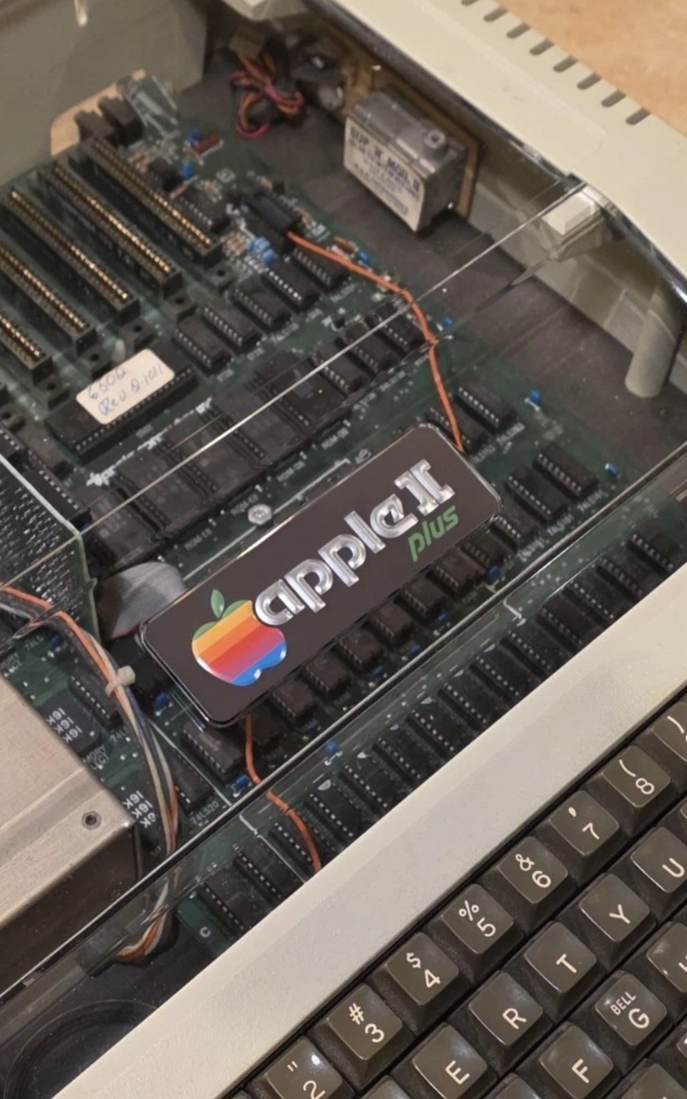 Transparent Clear Apple II Computer Lid / Top / Cover  Apple 2 no reserve ][